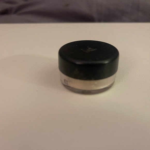 Bare Minerals Gold Gossamer Face and Body Sparkle - Picture 3 of 4